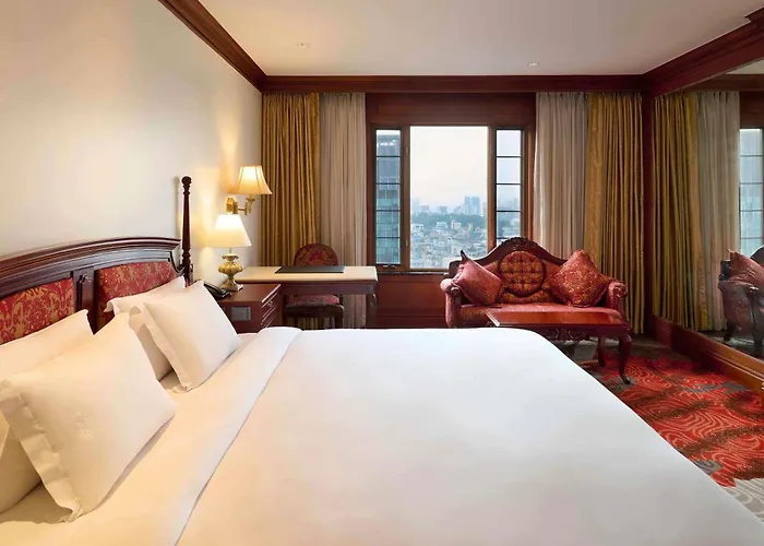ホテル Grand Mercure Imperial Palace Gangnam 5*